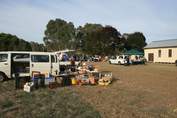 Henty Market